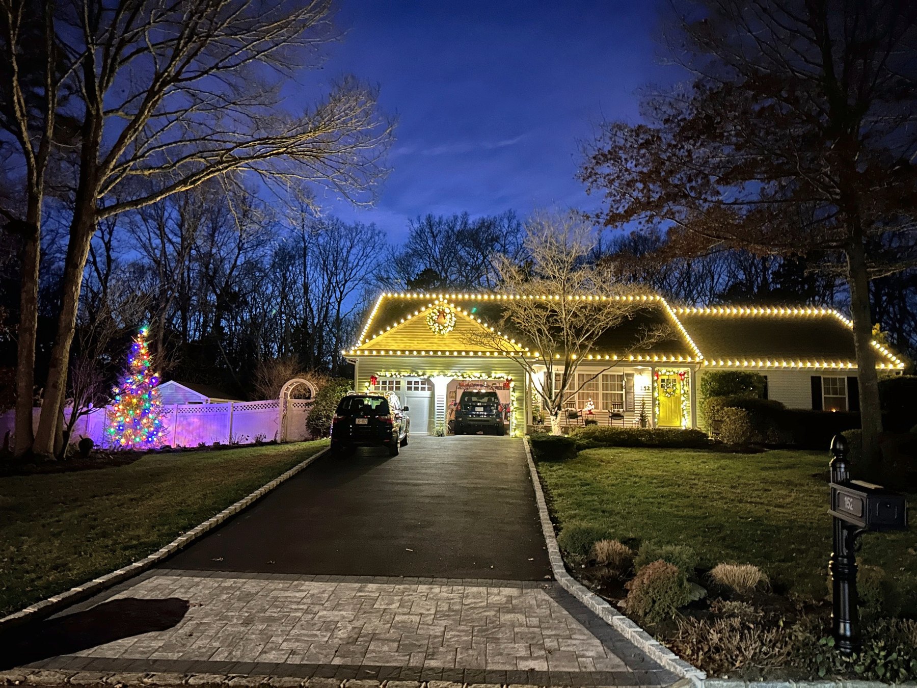 Christmas Illuminations LI holiday lighting installation: Classic Christmas Curb Appeal